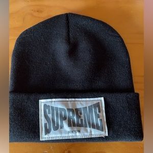 Supreme Woven Label Beanie